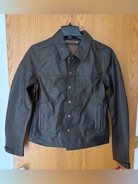 NEW Frye Women's Genuine 100% Leather Jacket Brown Sz Medium Bomber Moto Buttons